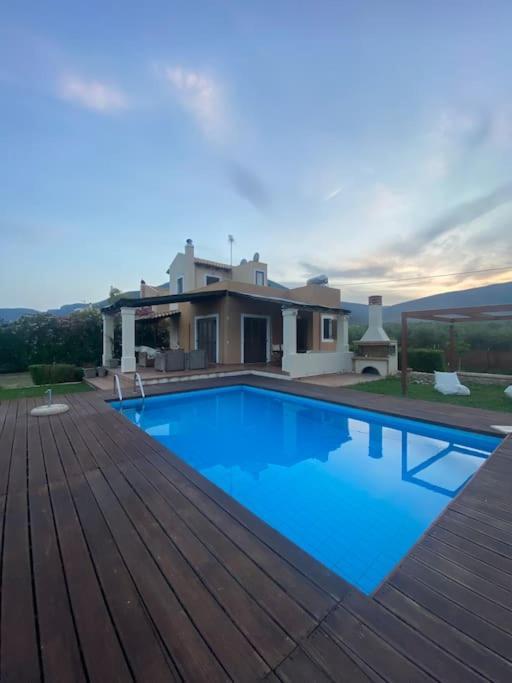 Georges Villa Galaxidi, Family, Pool And Garden Zewnętrze zdjęcie